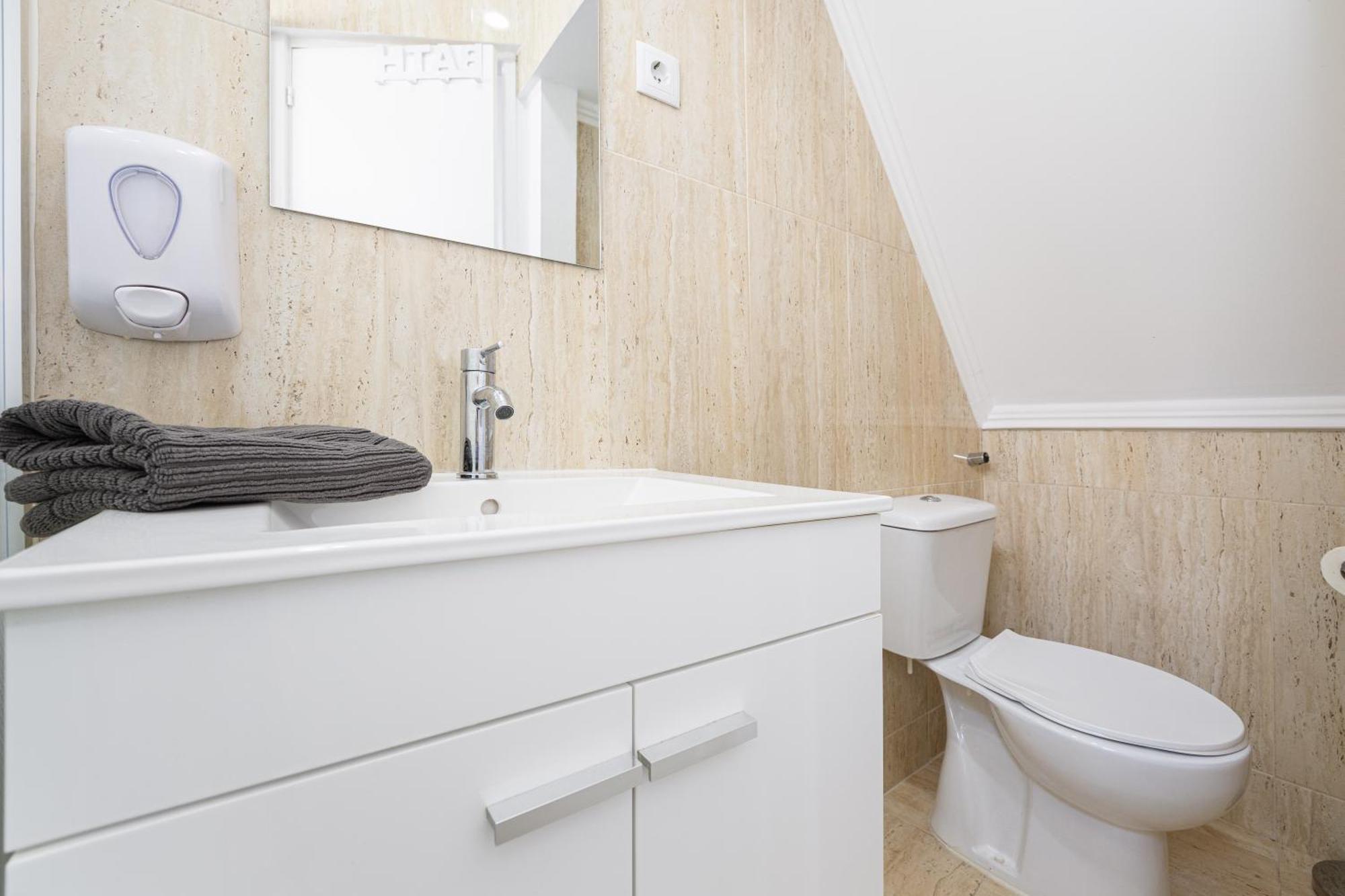 Alfama Valle Apartment Lisbon