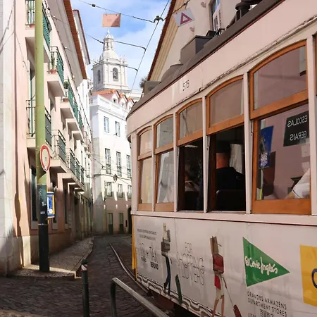 Alfama Valle Lisbon Exterior photo